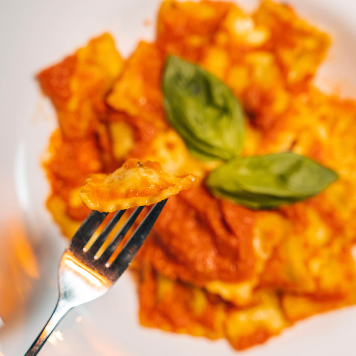Caruso - Ravioli Pomodoro